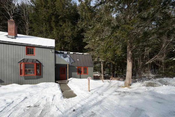$249,000 | 574 Willard Road, Unit 4A, Hartford, VT 05059