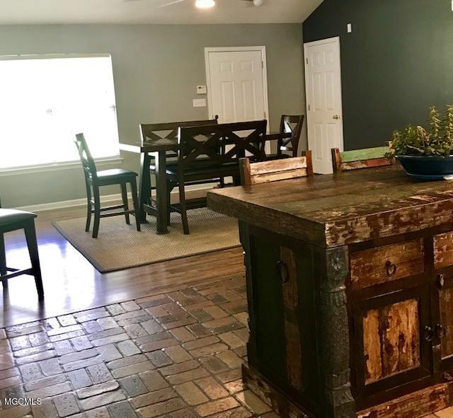 20706 Mennonite Road Gulfport, MS 39503 - Photo 17 of 55 Dinning