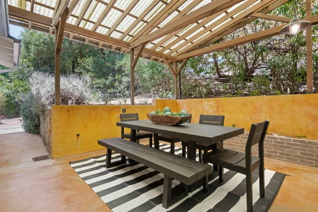 $1,795,000 | 1808 Stanwood Drive, Santa Barbara, CA 93108