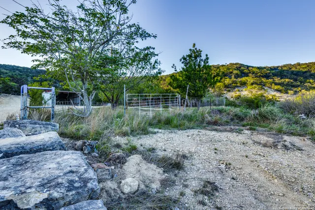 $349,000 | 824 Juniper Road, Tarpley, TX 78883