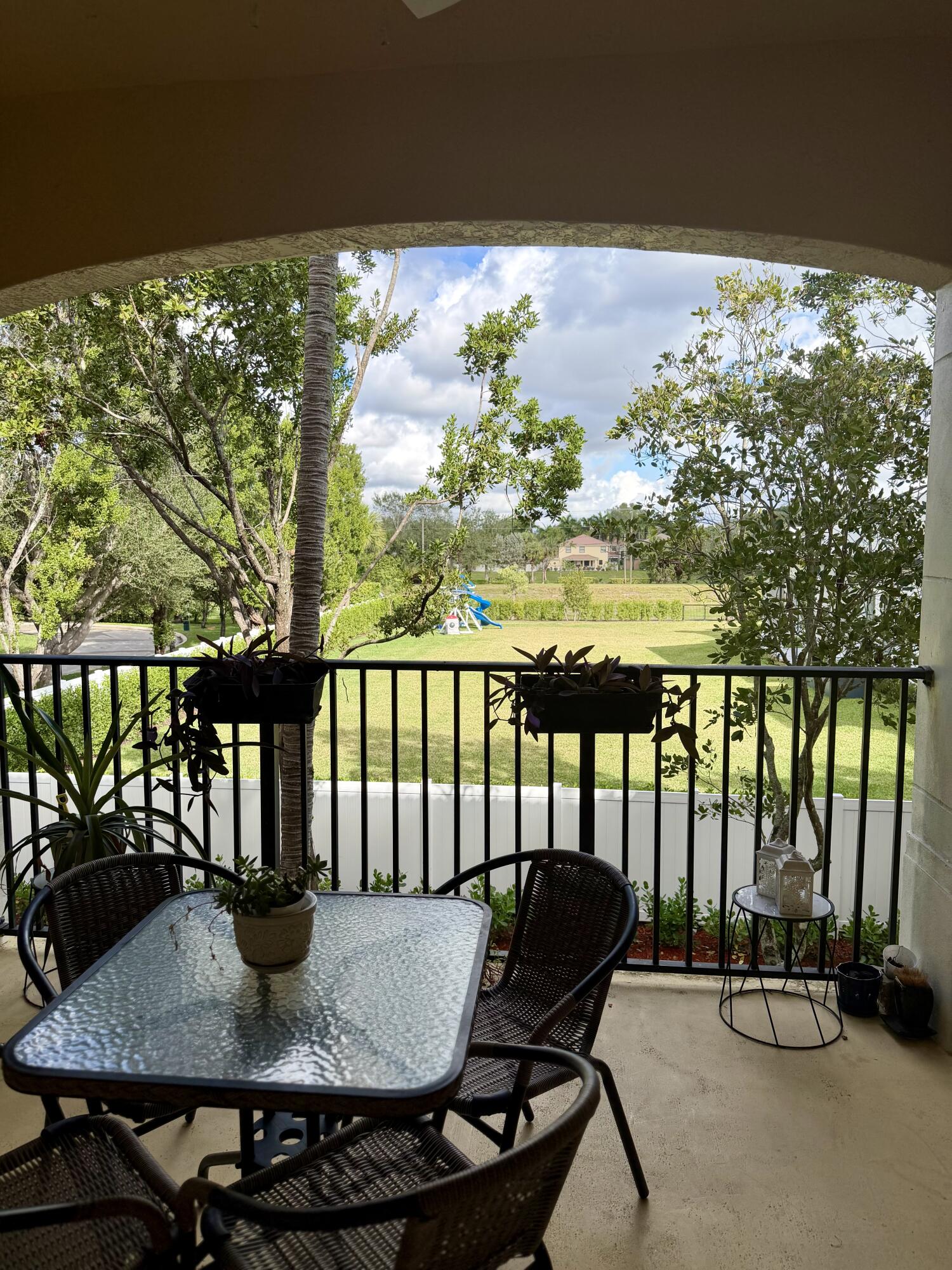 4520 Danson Way Delray Beach, FL 33445 - Photo 9 of 22 IMG_1960