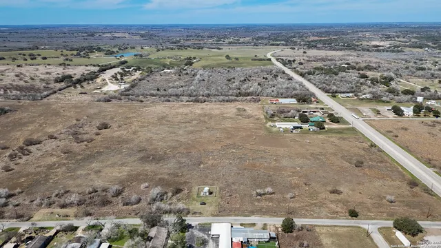 $3,313,739 | 0 Fm 351, Beeville, TX 78102