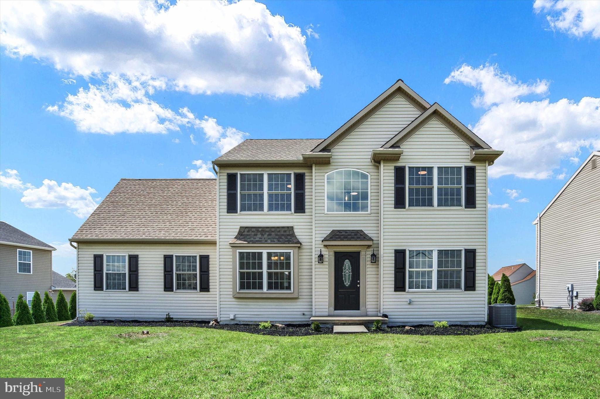 1795 Campus Road Elizabethtown, PA 17022 - Photo 1 of 27