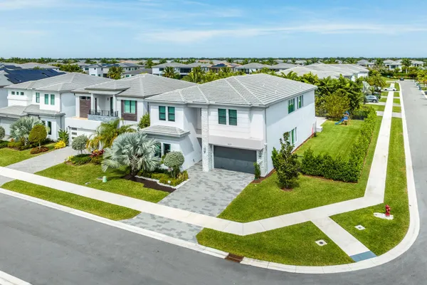 $15,500 | 8227 Oceanus Drive, Boca Raton, FL 33496