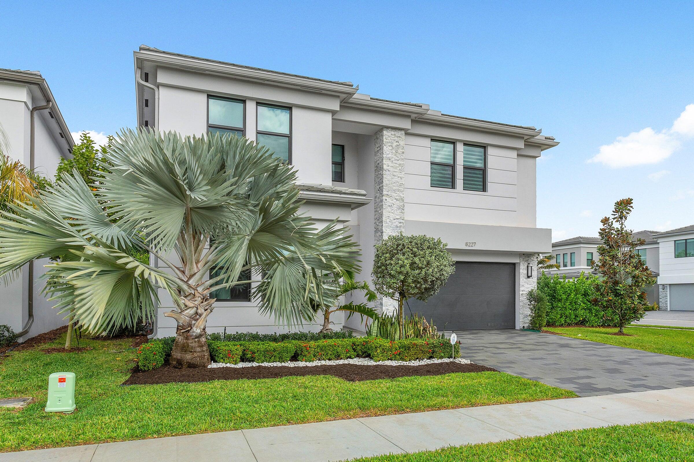 8227 Oceanus Drive Boca Raton, FL 33496 - Photo 2 of 55 20240307022554642184000000-o