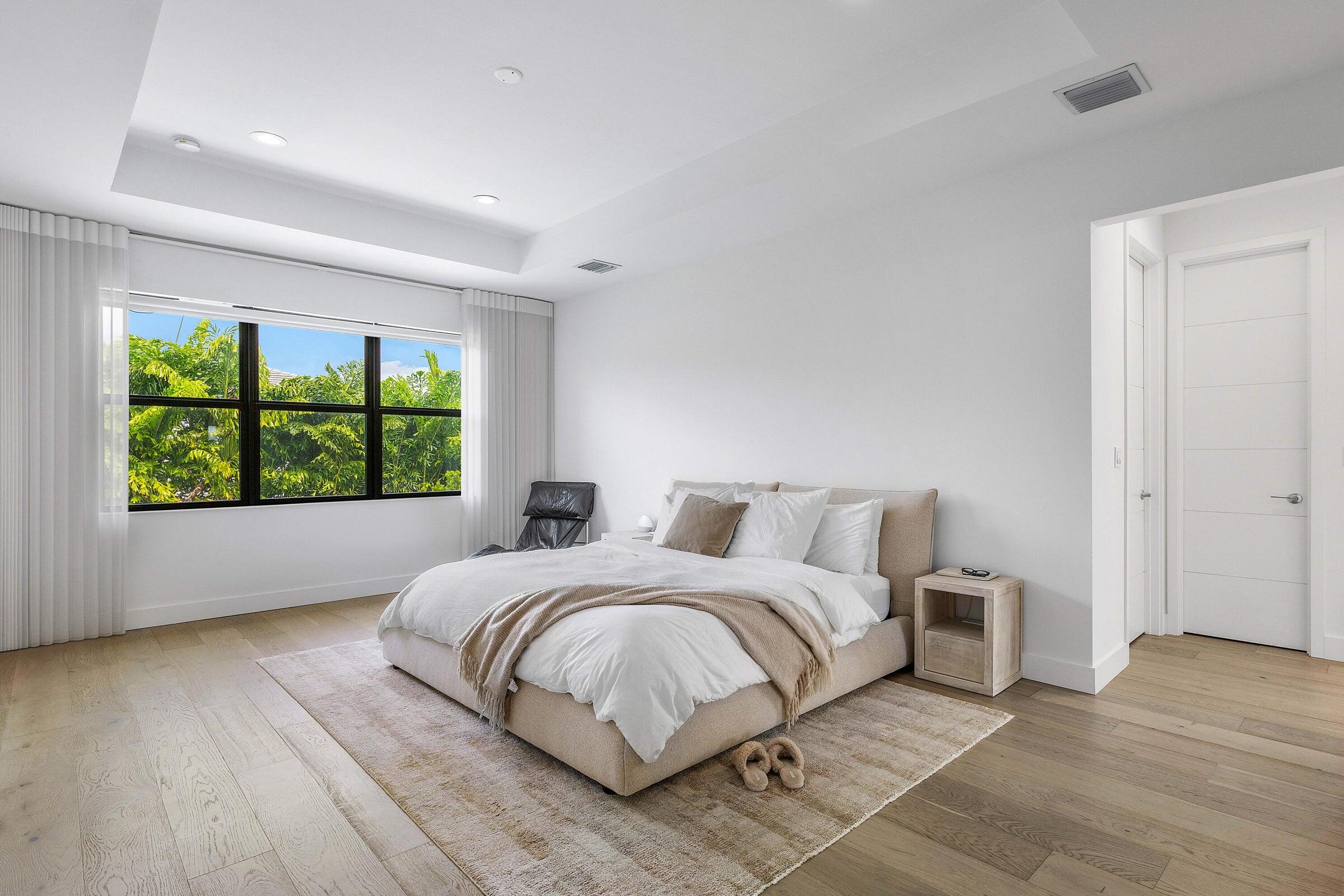 8227 Oceanus Drive Boca Raton, FL 33496 - Photo 5 of 55 20240307022835751623000000-o