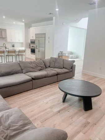 $15,500 | 8227 Oceanus Drive, Boca Raton, FL 33496