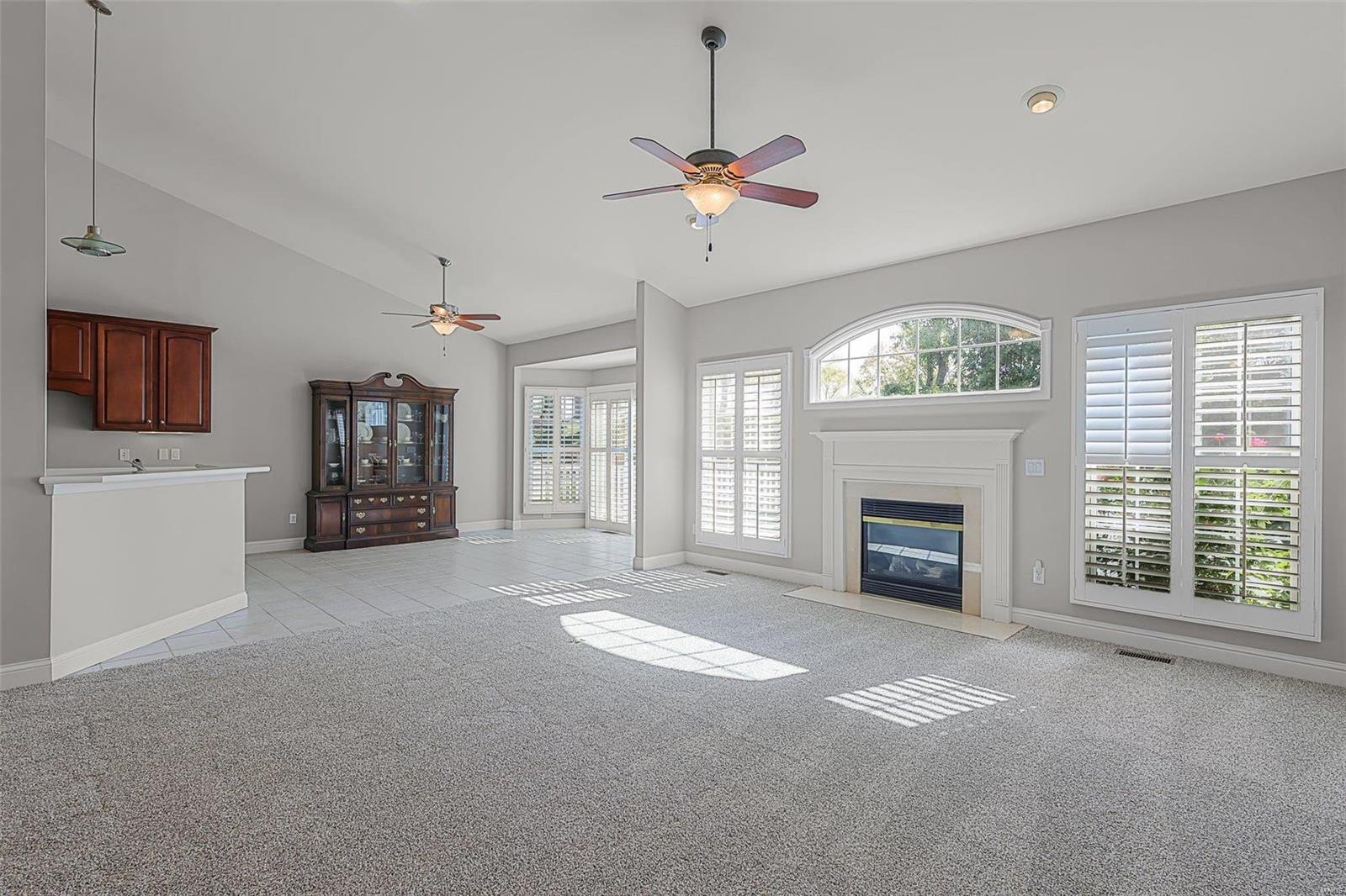 10186 Tanbridge Road St. Louis, MO 63128 - Photo 4 of 23 Gallery Image 4