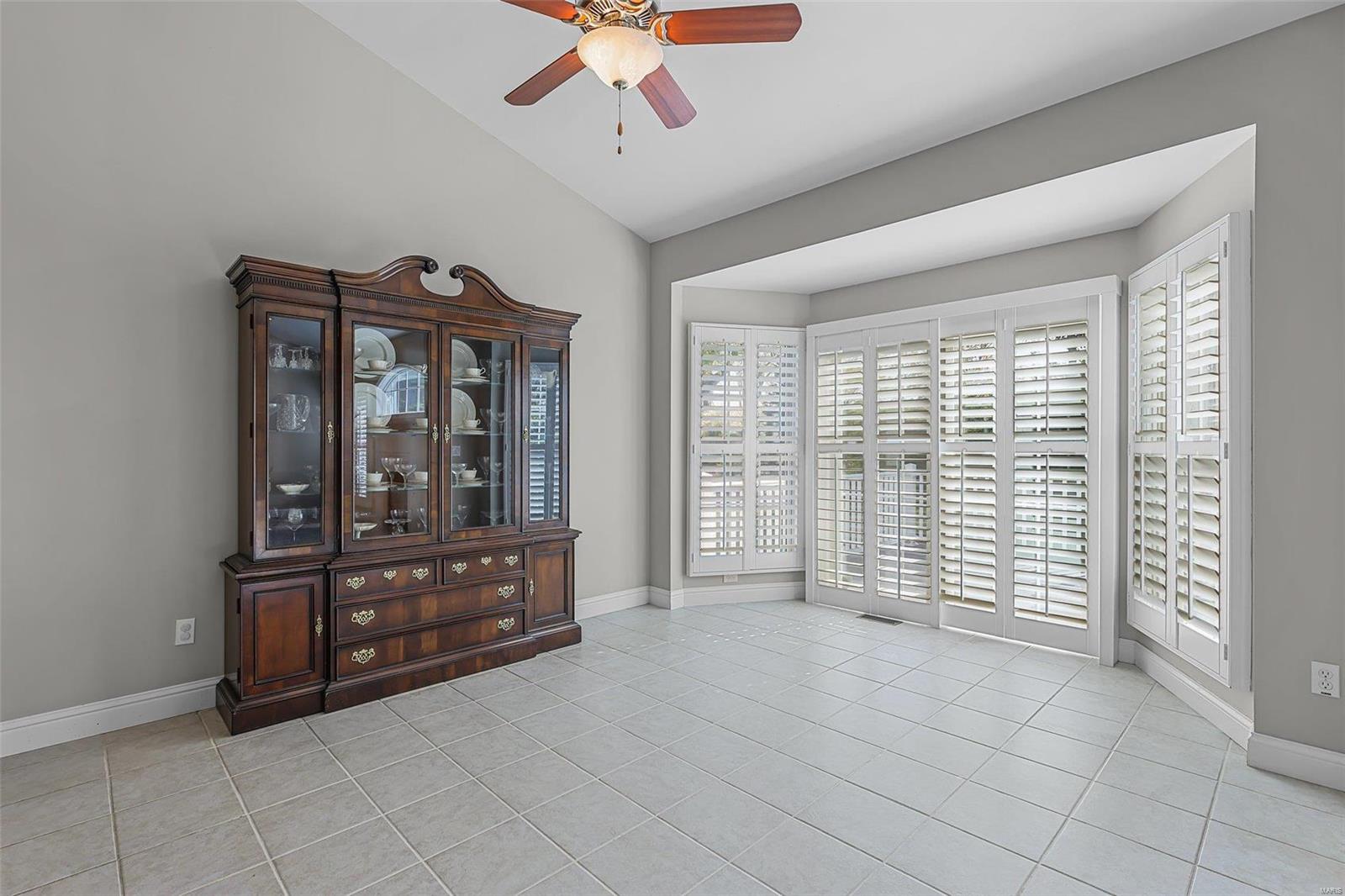 10186 Tanbridge Road St. Louis, MO 63128 - Photo 10 of 23 Gallery Image 10