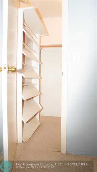 3322 Coolidge Street Hollywood, FL 33021 - Photo 13 of 32 a view of store room