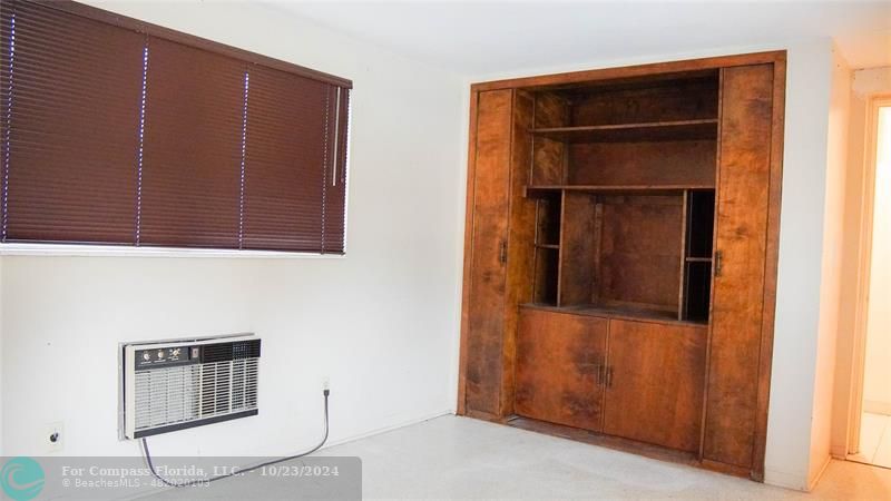 3322 Coolidge Street Hollywood, FL 33021 - Photo 22 of 32 a view of front door