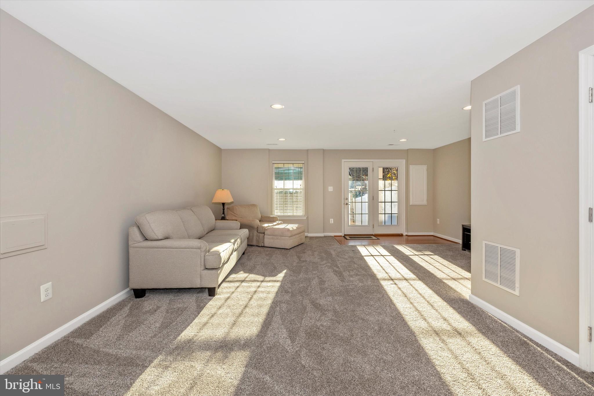 2623 Egret Way Frederick, MD 21701 - Photo 8 of 63