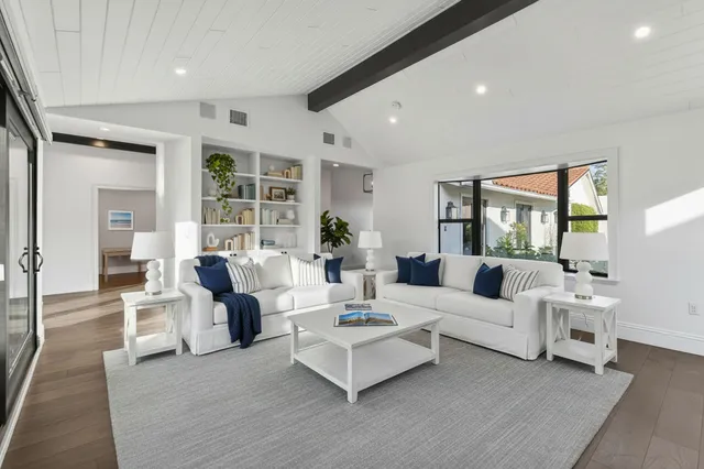 $2,850,000 | 105 West Tarpon Lane, Jupiter, FL 33477