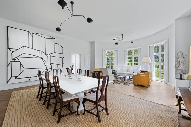 $25,500,000 | 104 Dans Highway, New Canaan, CT 06840