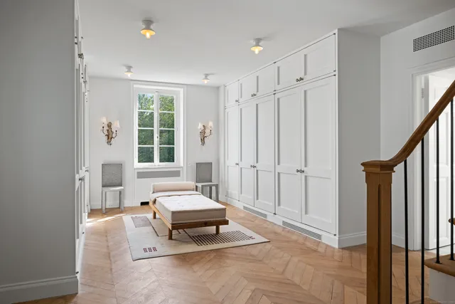 $25,500,000 | 104 Dans Highway, New Canaan, CT 06840