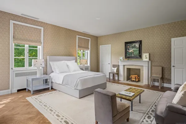 $25,500,000 | 104 Dans Highway, New Canaan, CT 06840