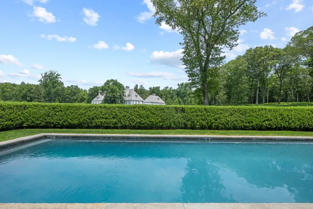 $25,500,000 | 104 Dans Highway, New Canaan, CT 06840