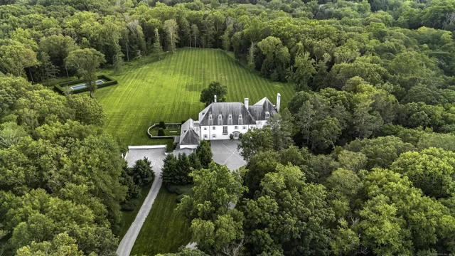 $25,500,000 | 104 Dans Highway, New Canaan, CT 06840