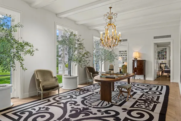 $25,500,000 | 104 Dans Highway, New Canaan, CT 06840