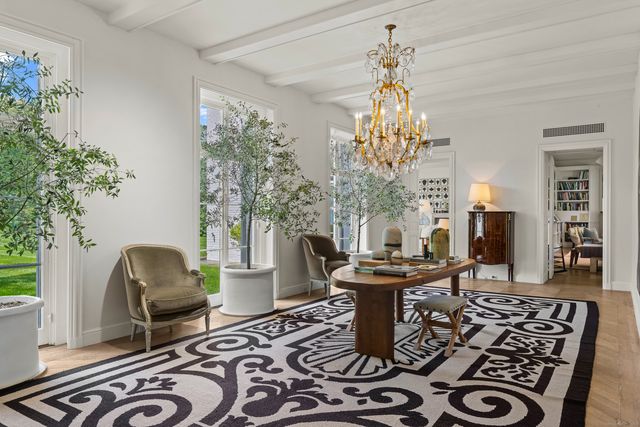 $25,500,000 | 104 Dans Highway, New Canaan, CT 06840