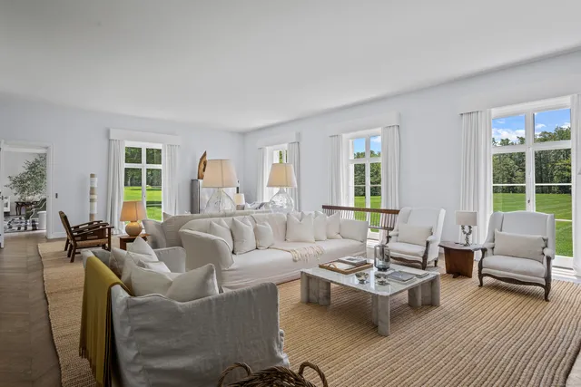 $25,500,000 | 104 Dans Highway, New Canaan, CT 06840