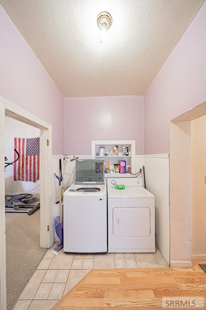 2406 North Ammon Road Idaho Falls, ID 83401 - Photo 18 of 47