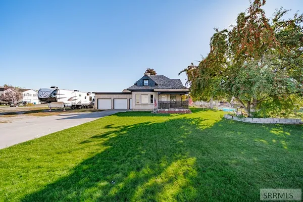 $325,000 | 2406 North Ammon Road, Idaho Falls, ID 83401