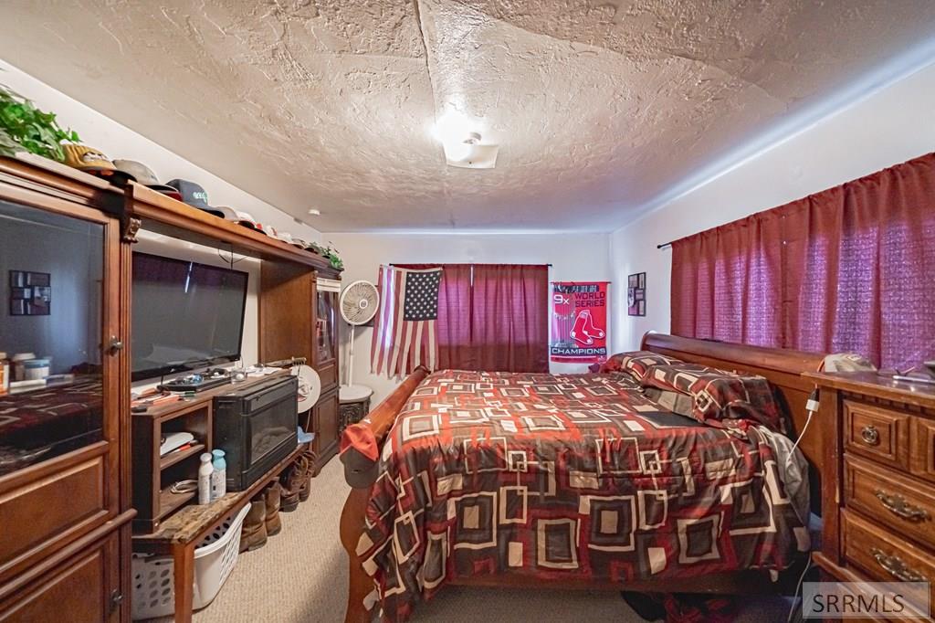 2406 North Ammon Road Idaho Falls, ID 83401 - Photo 25 of 47