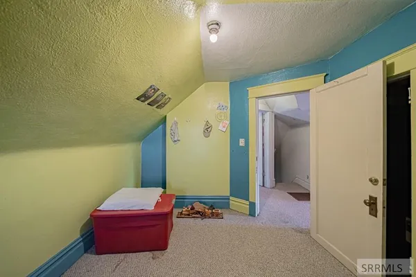 $325,000 | 2406 North Ammon Road, Idaho Falls, ID 83401