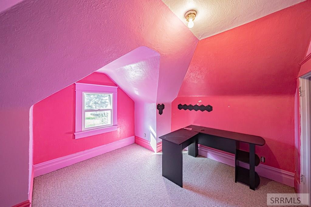 2406 North Ammon Road Idaho Falls, ID 83401 - Photo 36 of 47