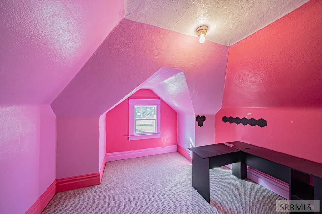 2406 North Ammon Road Idaho Falls, ID 83401 - Photo 37 of 47