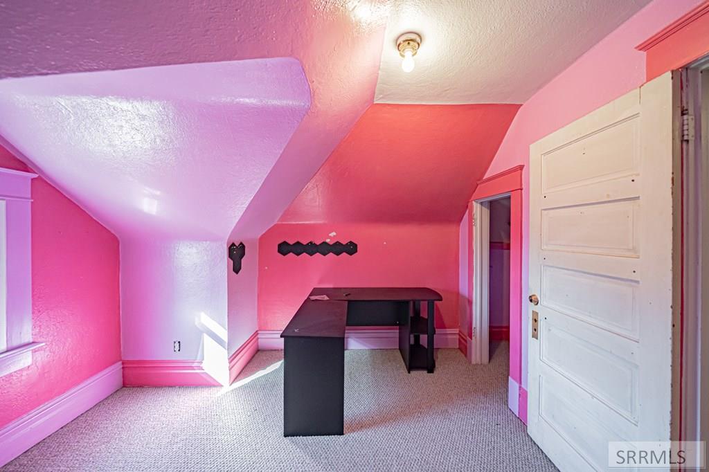 2406 North Ammon Road Idaho Falls, ID 83401 - Photo 38 of 47