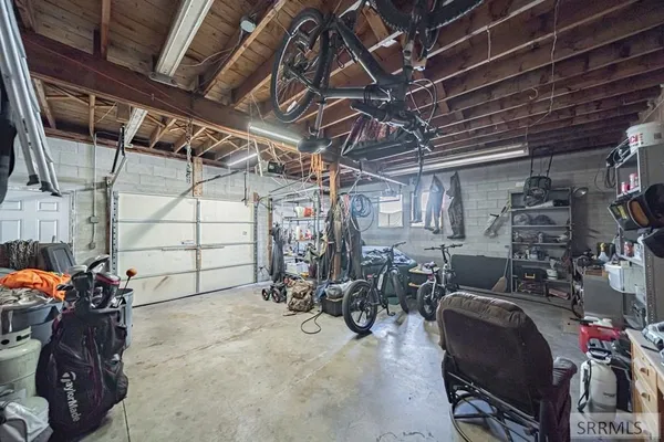 $325,000 | 2406 North Ammon Road, Idaho Falls, ID 83401