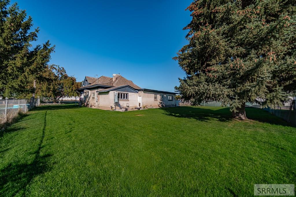 2406 North Ammon Road Idaho Falls, ID 83401 - Photo 44 of 47