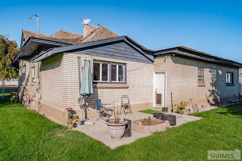 2406 North Ammon Road Idaho Falls, ID 83401 - Photo 45 of 47