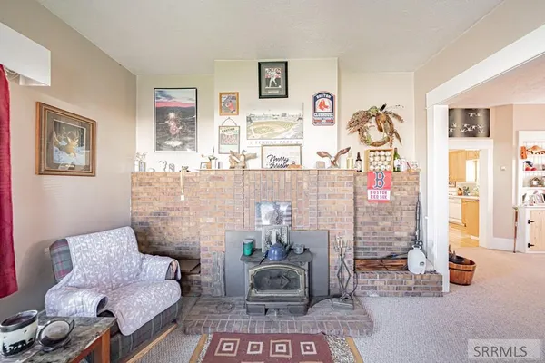 $325,000 | 2406 North Ammon Road, Idaho Falls, ID 83401