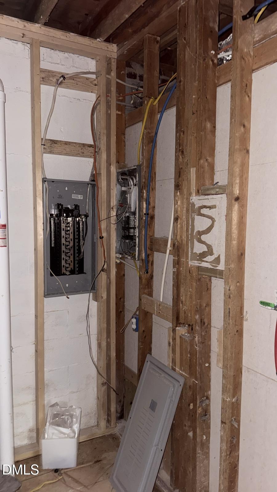 4212 Converse Drive Raleigh, NC 27609 - Photo 15 of 32 a view of walk in closet