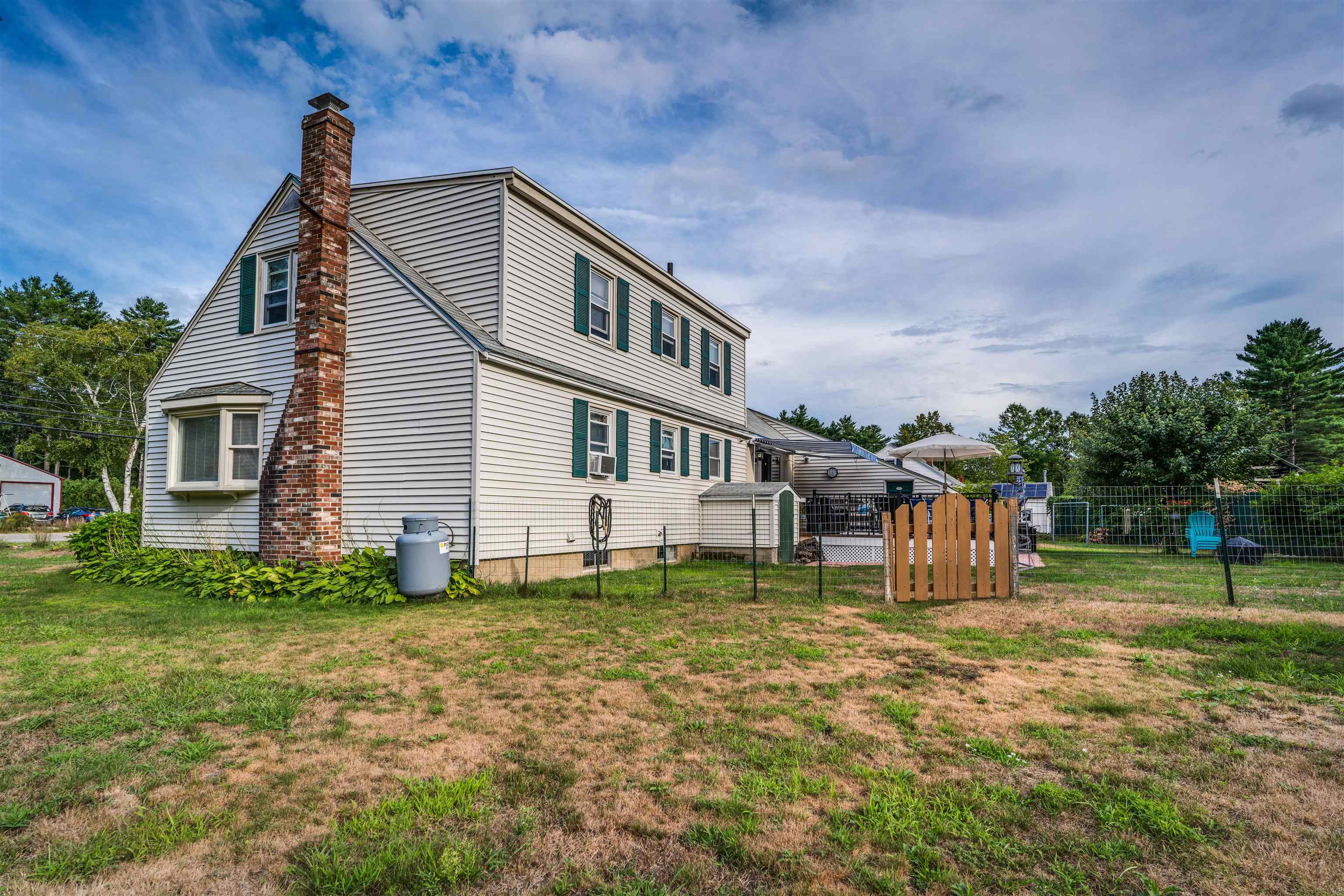 166 Milton Road Rochester, NH 03868 - Photo 3 of 26