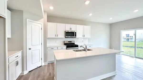 $530,965 | 156 Snowdrop Trail, Waconia, MN 55387