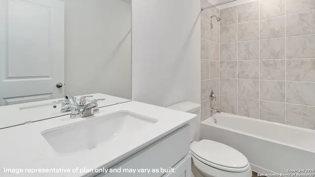 $250,610 | 15507 Mint Patch Meadow, Von Ormy, TX 78073