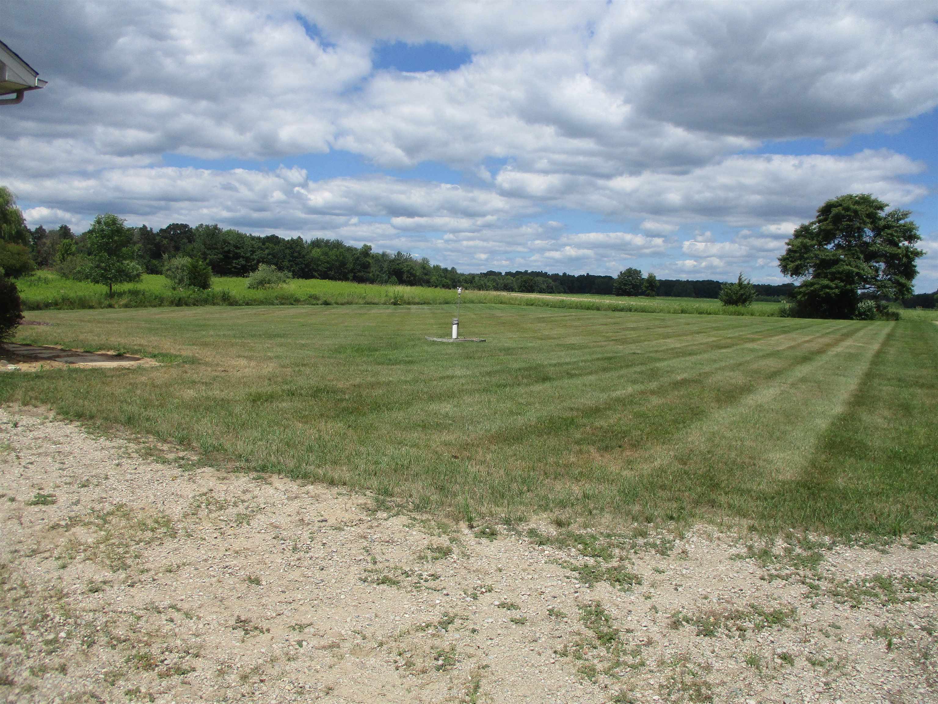 4842 West Colby Road Perry, MI 48872 - Photo 50 of 57 50084854-49.JPG