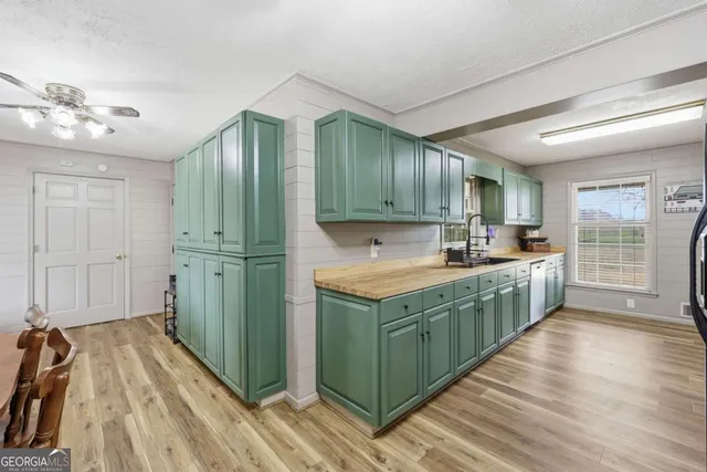 $475,000 | 334 Highway 174, Danielsville, GA 30633