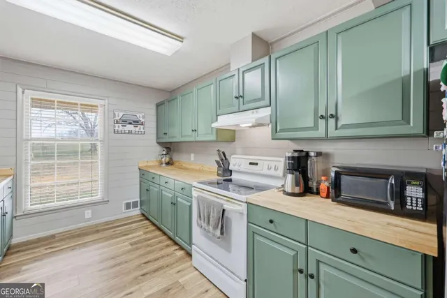 $475,000 | 334 Highway 174, Danielsville, GA 30633