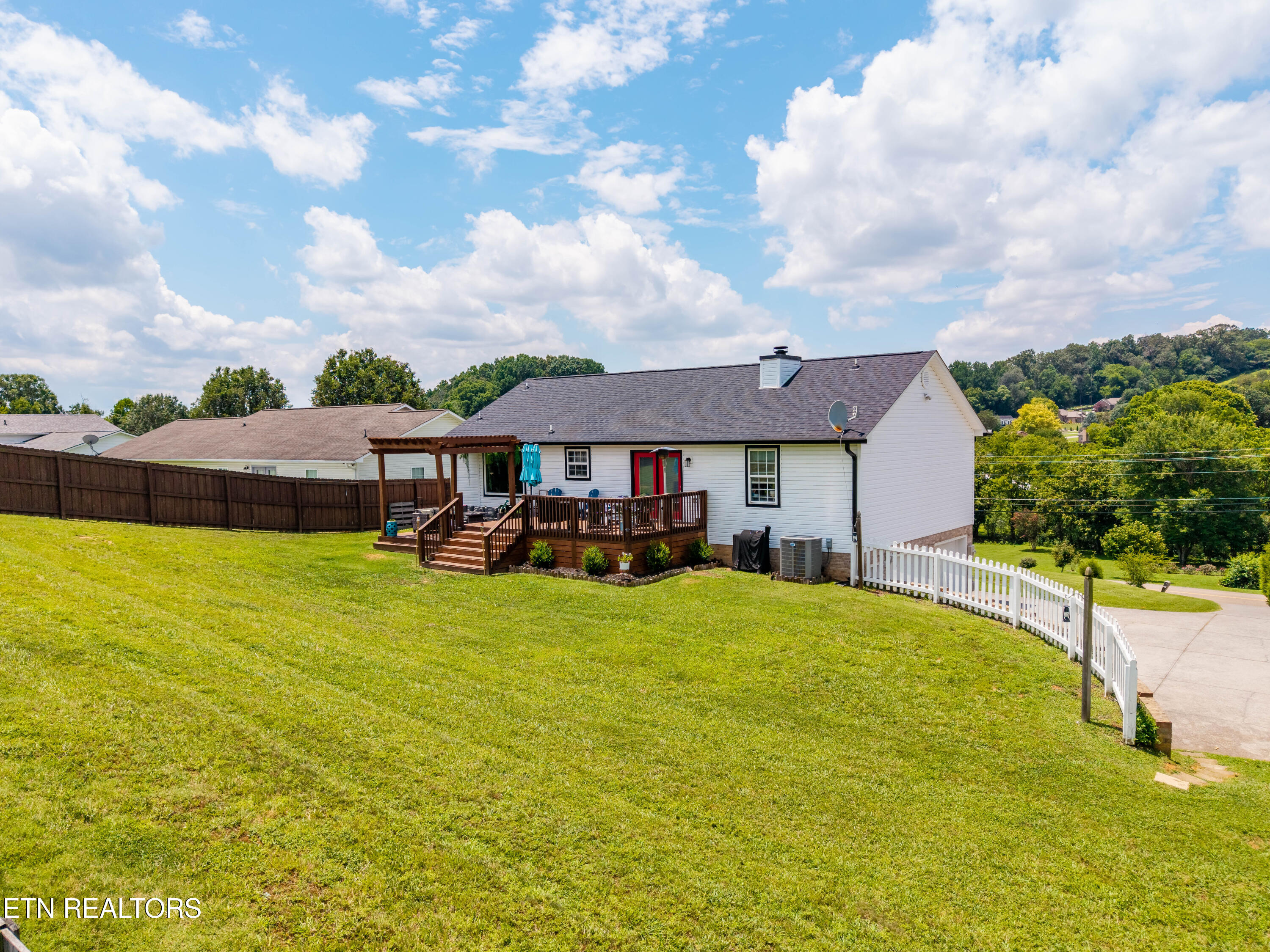 217 River Ford Road Maryville, TN 37804 - Photo 10 of 38 217RiverFordRd-44