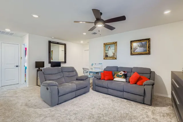 $2,700 | 3927 La Contenta Lane, Round Rock, TX 78665