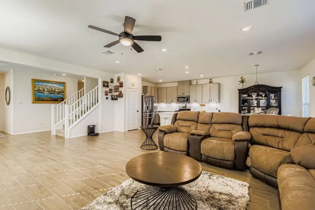 $2,700 | 3927 La Contenta Lane, Round Rock, TX 78665