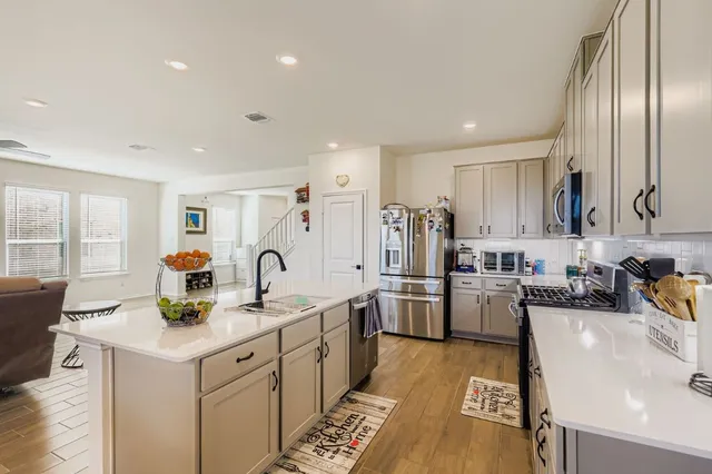 $2,700 | 3927 La Contenta Lane, Round Rock, TX 78665