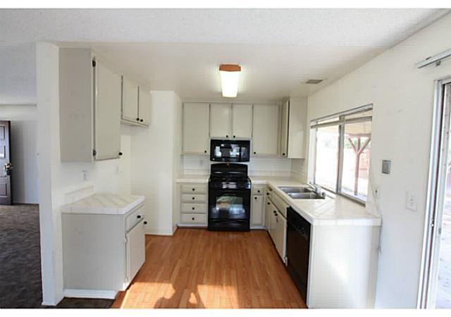 9119 Les Road Santee, CA 92071 - Photo 6 of 11 Gallery Image 6