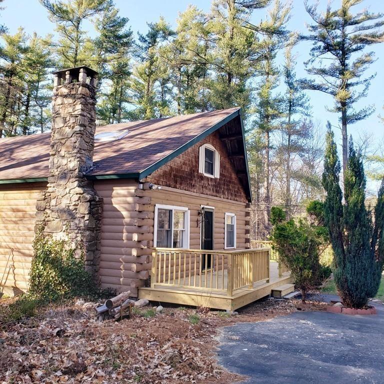 137 Howland Road Freetown, MA 02702 - Photo 2 of 16