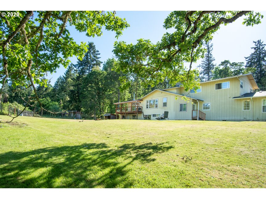 84965 Laughlin Road Eugene, OR 97405 - Photo 3 of 32 Gallery Image 3